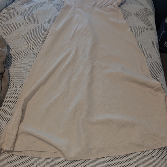 New Zara Summer Dress - Picture 7 of 9